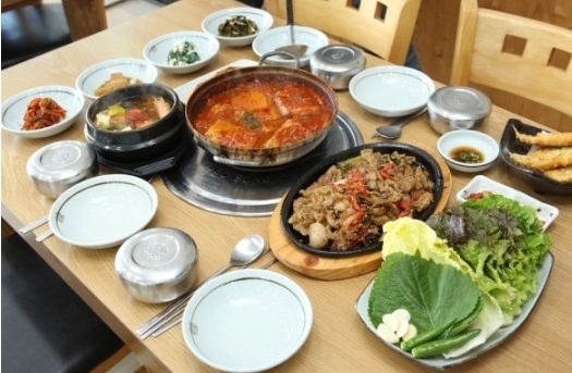사진=기똥차네