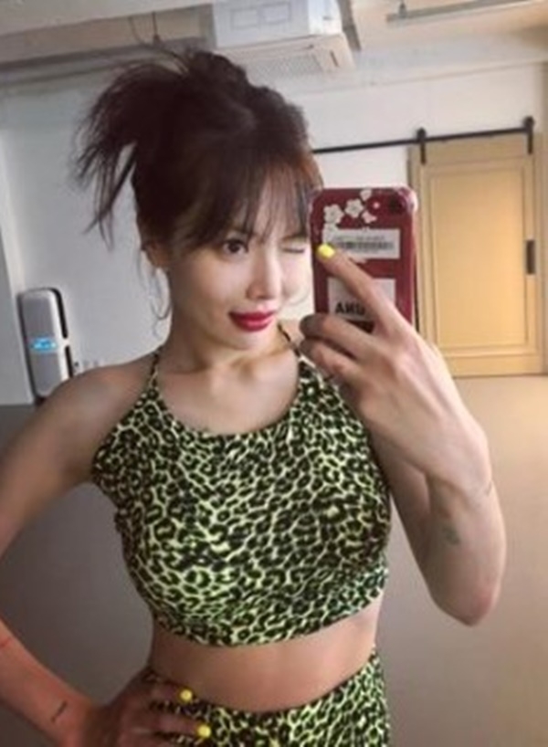 현아 입술, 어떤 각도로 찍어도 화보 느낌, 네티즌 인정할 'top notch' 美