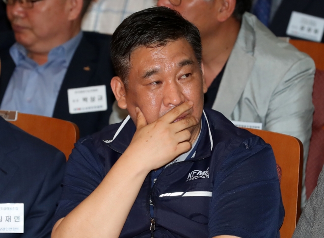 최승재 소상공인엽합회 회장