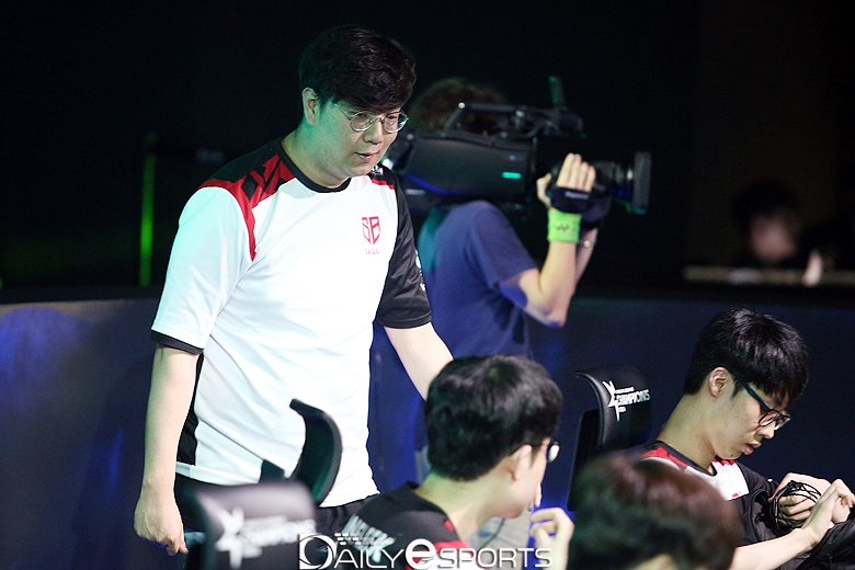 샌드박스 게이밍의 유의준 감독.