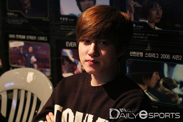 김택용 등장? '택신 스타일' 저그전 영상 화제