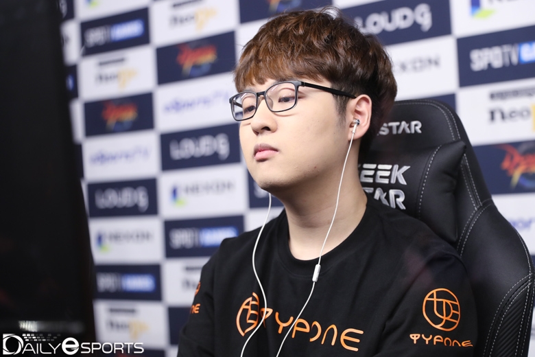 대역전극으로 8강에 합류한 이찬혁.