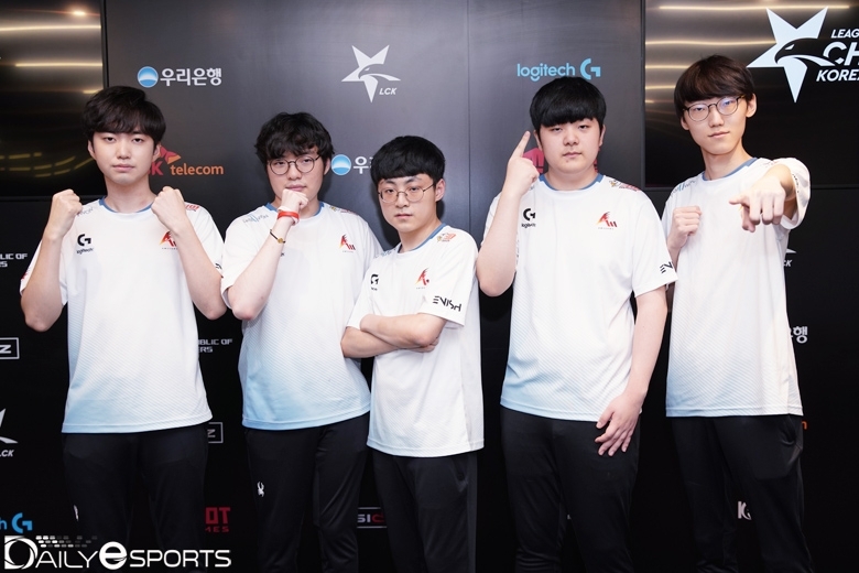 담원, 킹존 잡으면 창단 첫 단독 1위