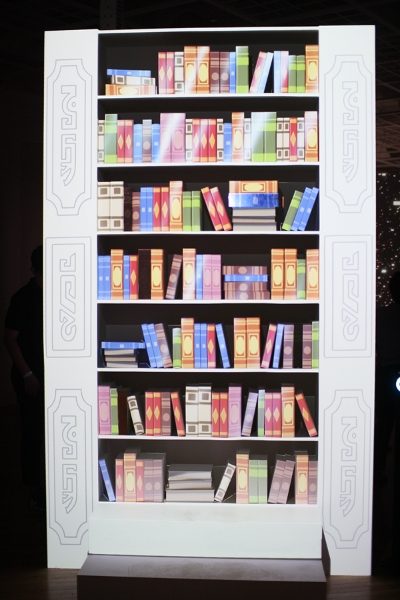 '메이플 스토리'를 활용한 전시물, '차원의 도서관'.