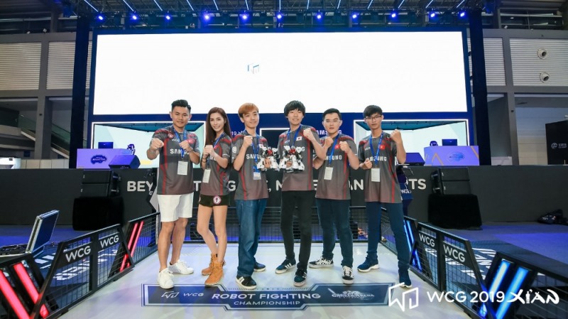 WCG 2019 시안에 새롭게 도입한 로봇 파이팅 부문 입상자들(사진=WCG 제공).