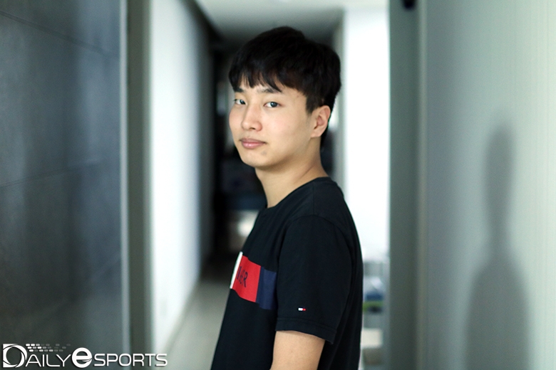 디토네이터의 '히카리' 김동환.