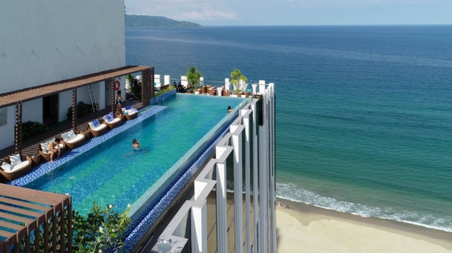 다낭 하이안 비치호텔 & 스파 실외수영장 모습 / 사진 제공 = 보물섬투어