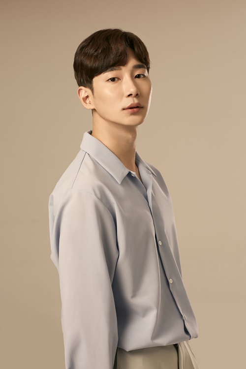 사진=뿌리엔터테인먼트