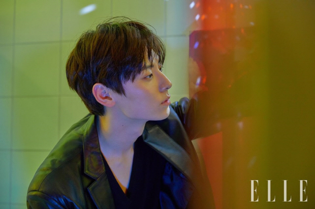 뉴이스트민현(사진=엘르제공)