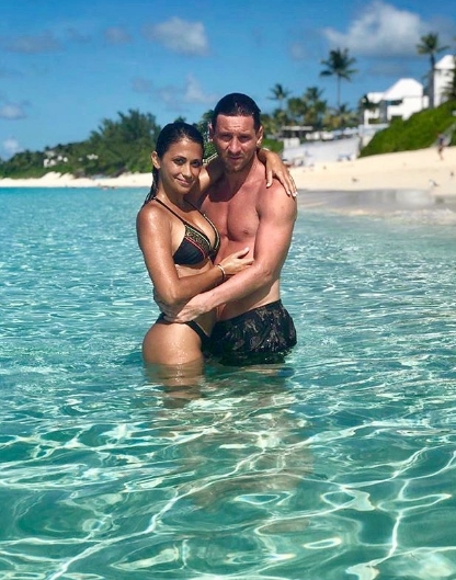 안토넬라로쿠조인스타그램