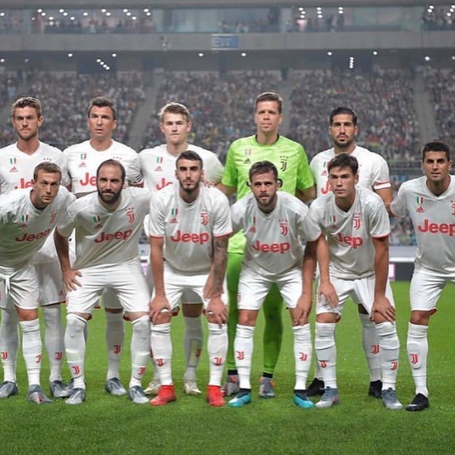 사진출처=보이치에흐슈제츠니SNS캡처