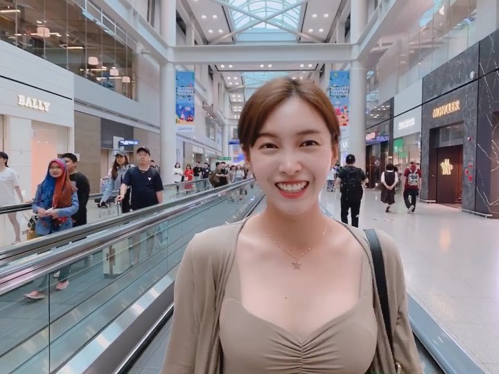 사진출처=홍재경인스타그램