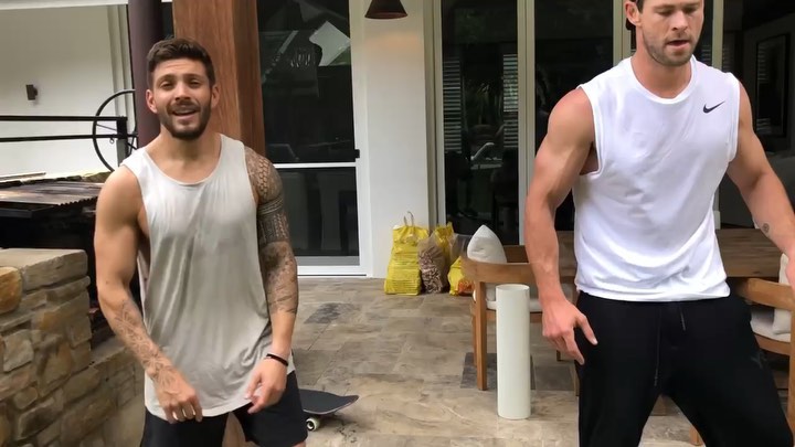 사진출처=크리스헴스워스SNS