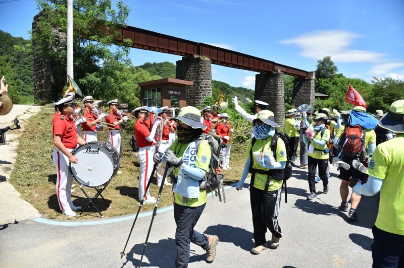 평화·통일 염원 'DMZ 155마일 걷기' 경기 구간 시작