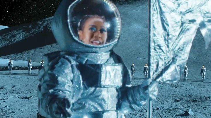 사진출처=미시엘리엇SNS캡처