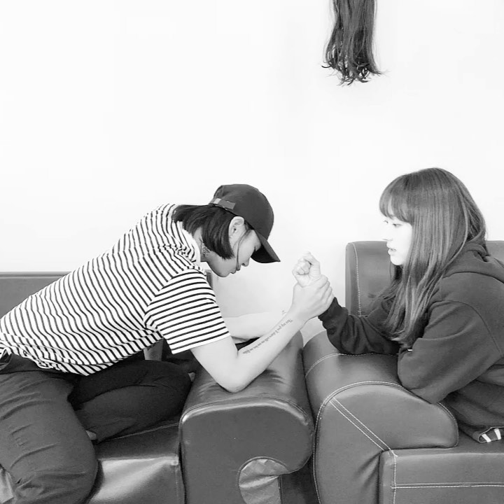 사진출처=원진아SNS캡처