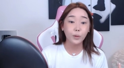 출처 africa화면 한 장면캡쳐