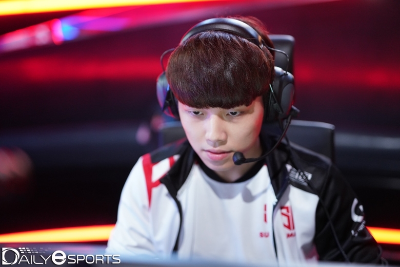 샌드박스 게이밍의 톱 라이너 '서밋' 박우태.