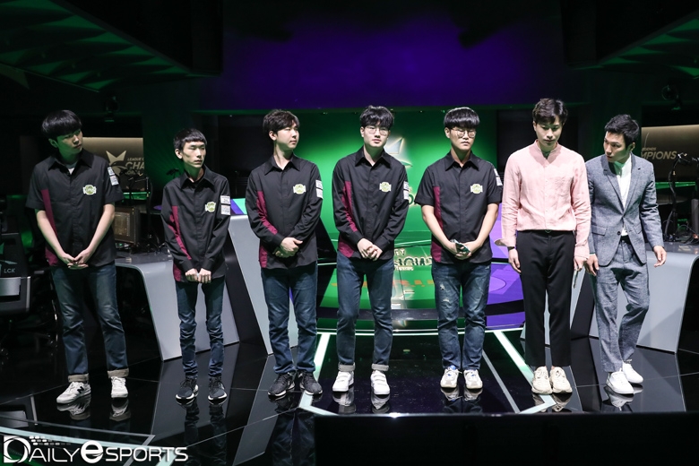 서머 시즌을 0승18패로 마무리한 진에어 그린윙스.