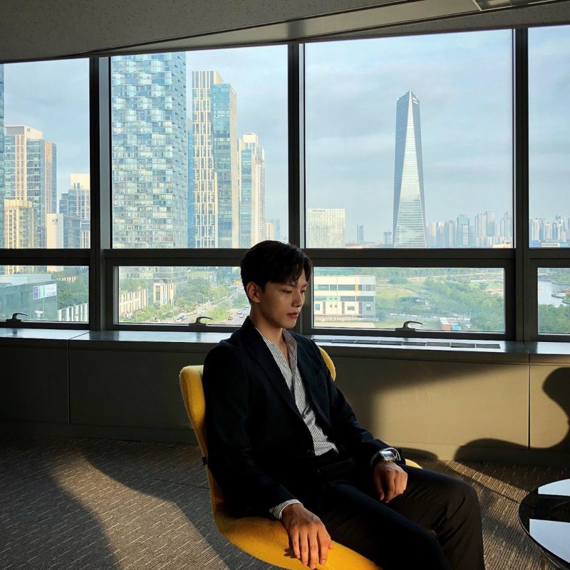 사진=여진구인스타그램캡처