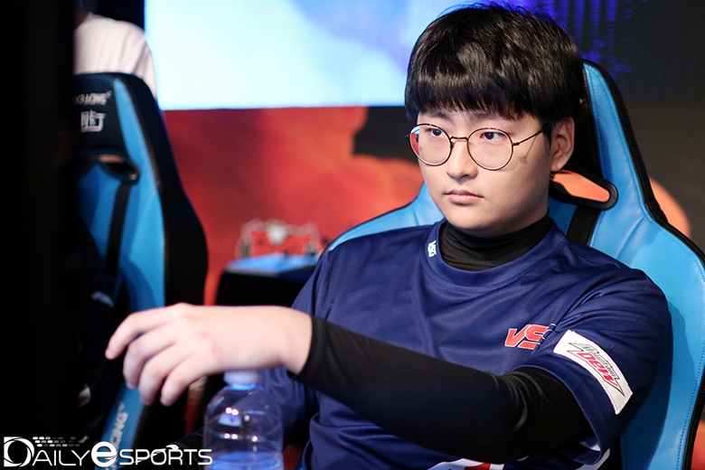 VSG의 미드 라이너 '루비' 이솔민.