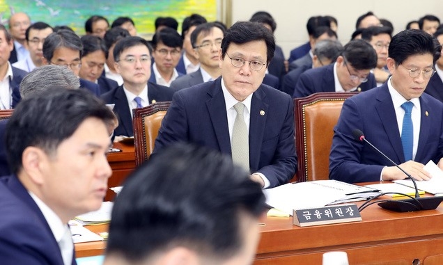 최종구 위원장 "DLS사태 불완전판매 정도 따라 구제"