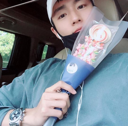 이현우(사진=인스타그램캡처)