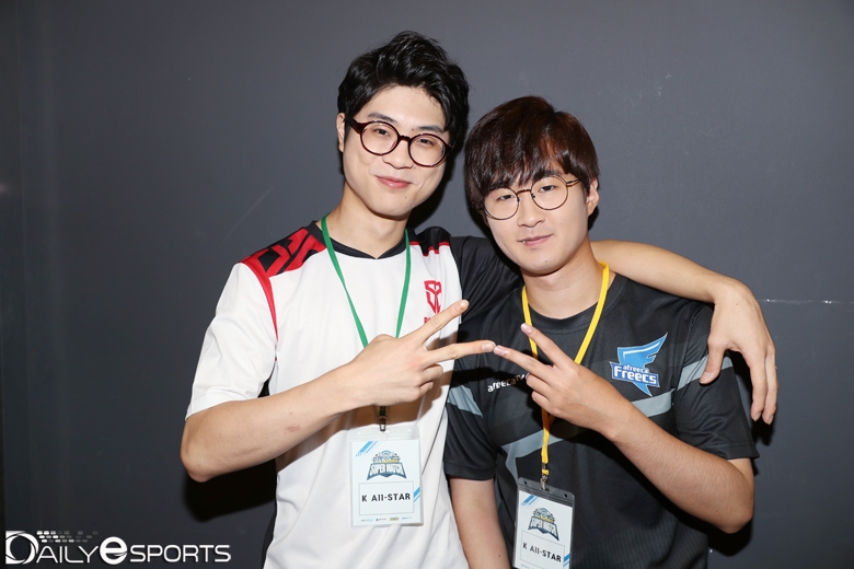 박인수(왼쪽)와 유영혁.