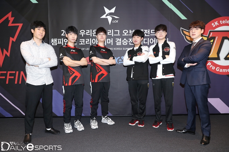 결승전에서 맞붙는 그리핀과 SKT.