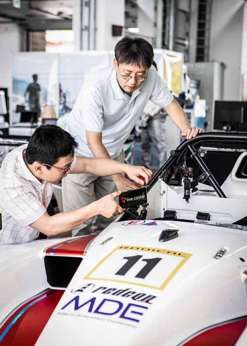 SKT, 삼성전자와 ‘차세대 5G’로 시속 210km 레이싱 생중계 성공