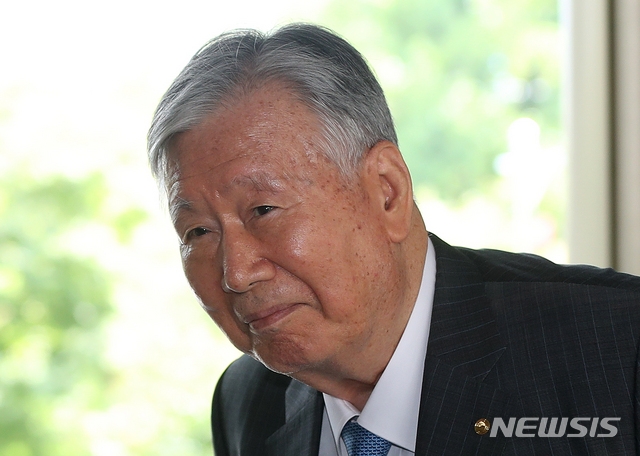 이중근 부영 회장