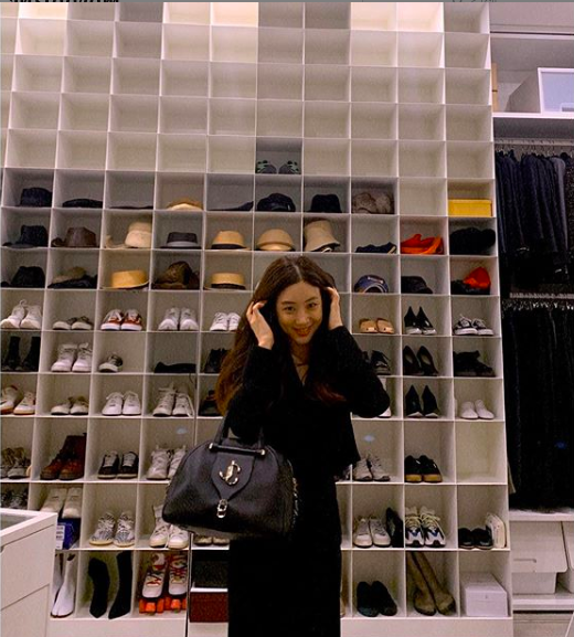 정려원(사진=인스타그램캡처)