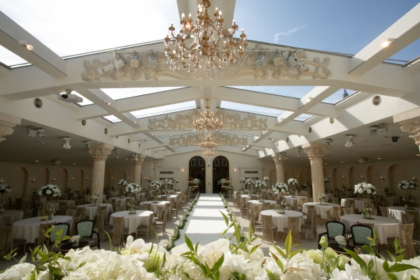 웨딩 전문가가 추천하는 화사한 웨딩홀, 라루체