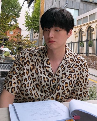 출처 에스엔에스