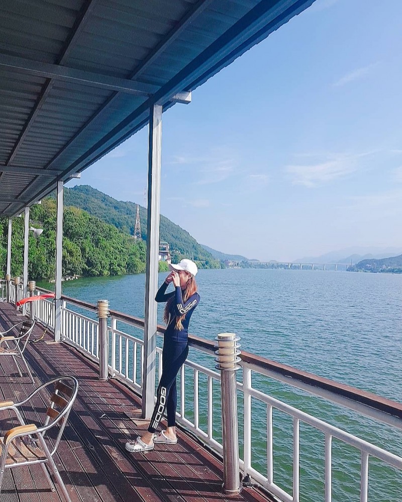 송하윤출처=인스타그램