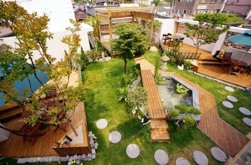 <사진: 비밀정원 정원 모습>