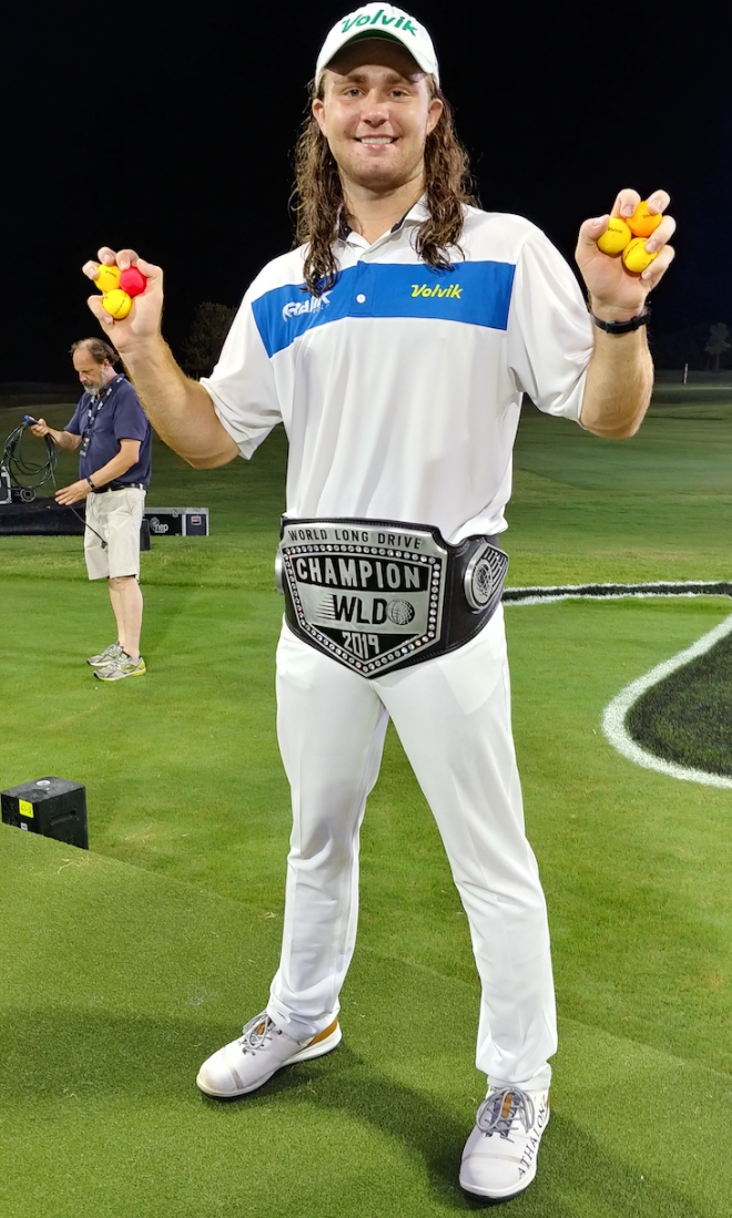 우승을 차지한 카일 버크샤이어. 사진=볼빅