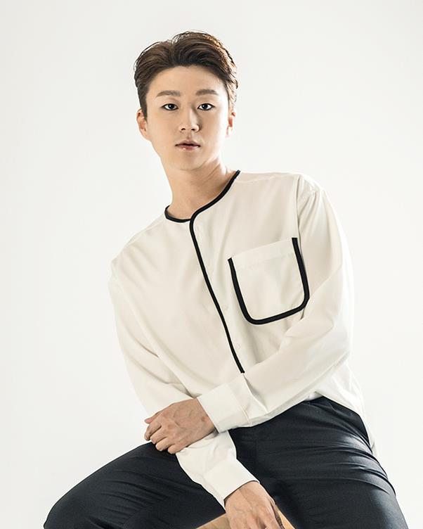 어웨이크매거진제공