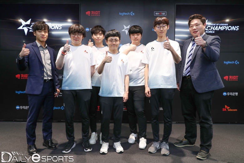 담원 게이밍, 승격 첫 해 롤드컵 진출 '쾌거'