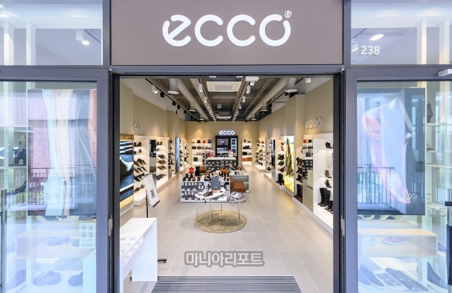 ECCO(에코), 송도 현대 프리미엄 아울렛 매장 오픈
