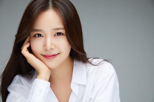 강예슬이오는17일컴백을확정지었다에잇디크리에이티브제공