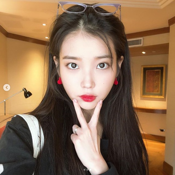 사진=아이유인스타그램