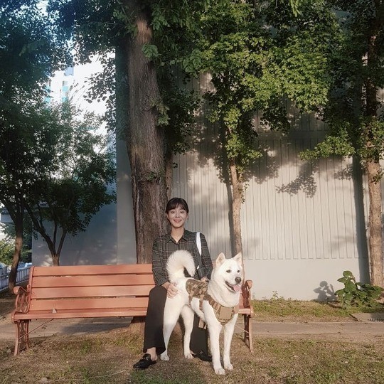사진=설인아인스타그램