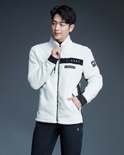 ‘에티 재킷’ 서강준 화보