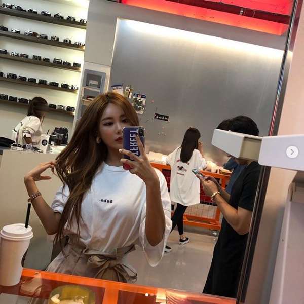 사진=큐리인스타그램