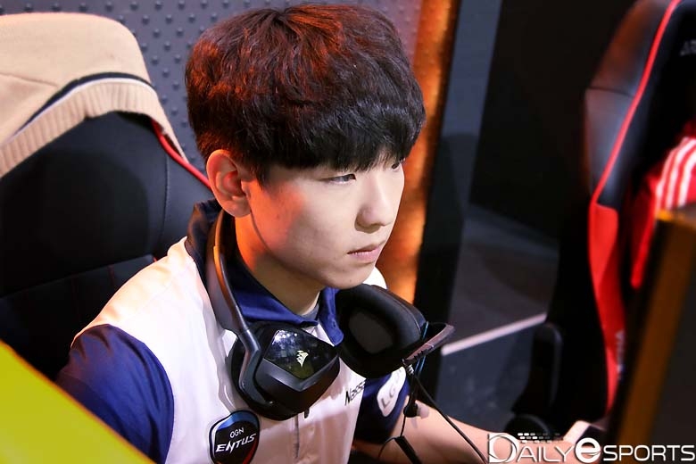 OGN 엔투스 에이스.