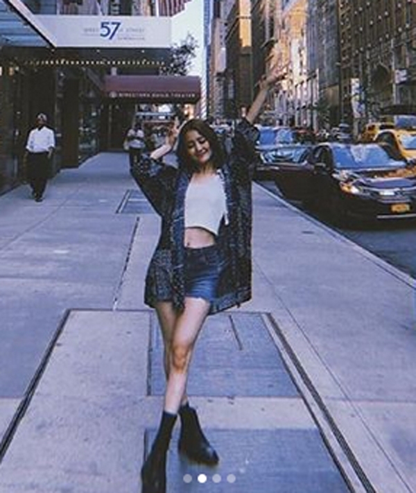 ‘민니’가 이날 하루 이목을 사로 잡고 있다 / 출처 에스엔에스