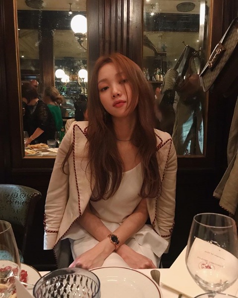 사진=이성경인스타그램