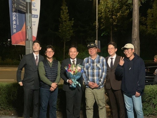 손병호(사진=가족이엔티공식인스타그램캡처)