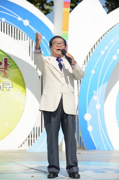 송해 나이? 실시간 검색어에 올라